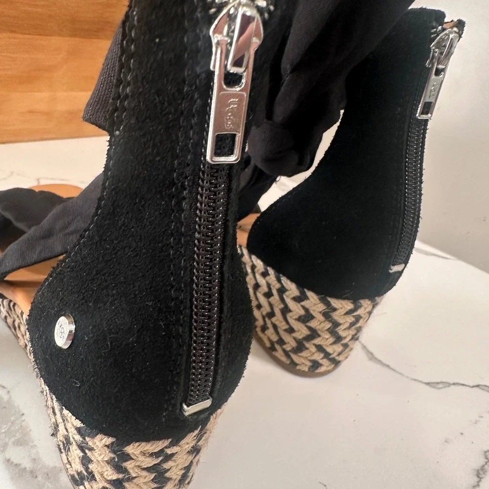 UGG Trina Wedge Sandals Womens 8 Black Espadrille Ankle Tie Jute Coastal Summer
